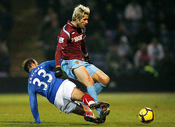 队忽视皇家 队忽视皇家